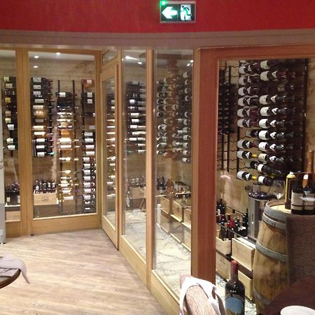 Hotel & Spa Les Bartavelles Crots Buitenkant foto